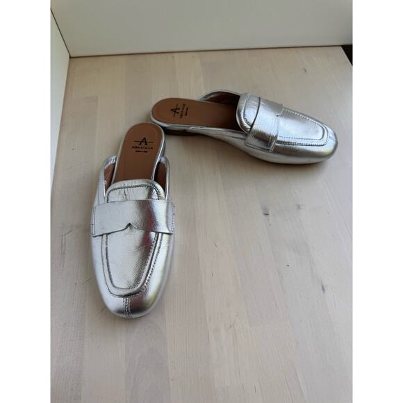 Aquatalia Jayleen Metallic Silver Slip On Flat Mule  size 6 - Picture 4 of 7